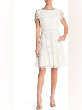 Shani Popover Floral Lace Mini Dress White Overlay Sz 8
